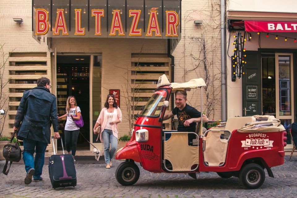 Budapest: Private City Tuk-Tuk Tour & Boat Cruise - The Danube cruise: 70 minutes of views, audio, and a free drink