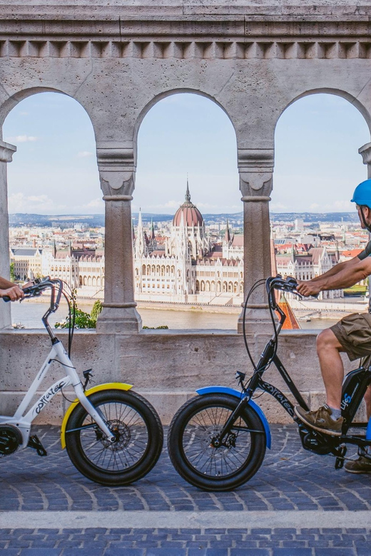 Budapest: Private Customizable Tour in French - Getting around: metro hops, optional e-transport, and why it matters