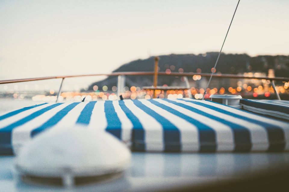 Budapest: Private Danube Yacht Cruise with Welcome Drink - Key things to know before you book
