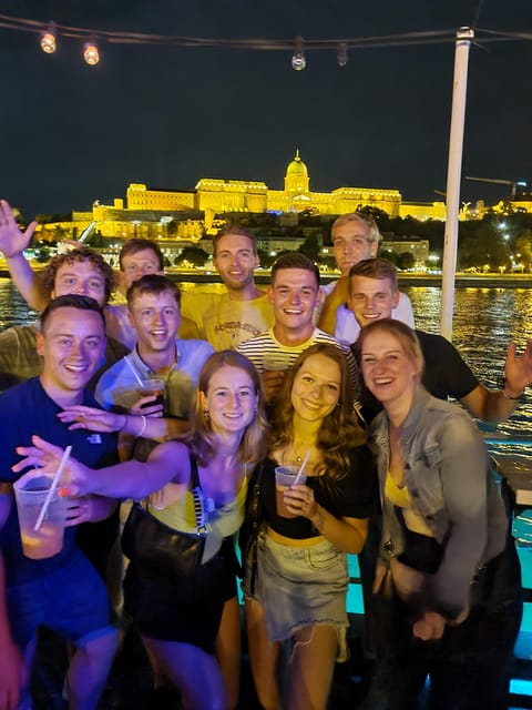 Budapest: Private, Personalized Pub Crawl, 3 drinks included - The final movement: another 15-minute stroll toward the longer finale