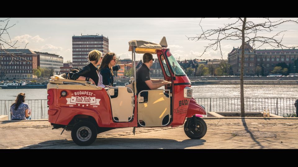 Budapest: Scenic Tuk Tuk Tour - Key Points That Make This Tuk Tuk Tour Work