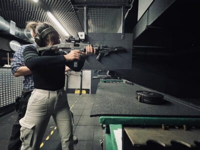 Budapest: Shooting Experience for Couples, The Perfect Date - One Hour Inside the Range: What Happens Step by Step
