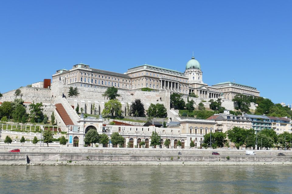 Budapest: Sightseeing Cruise on the Danube - Key cruise highlights worth prioritizing