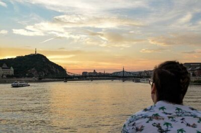 Budapest Sip and Sail Danube Cruise with Unlimited Prosecco - Unlimited Prosecco: How the Drink Package Works
