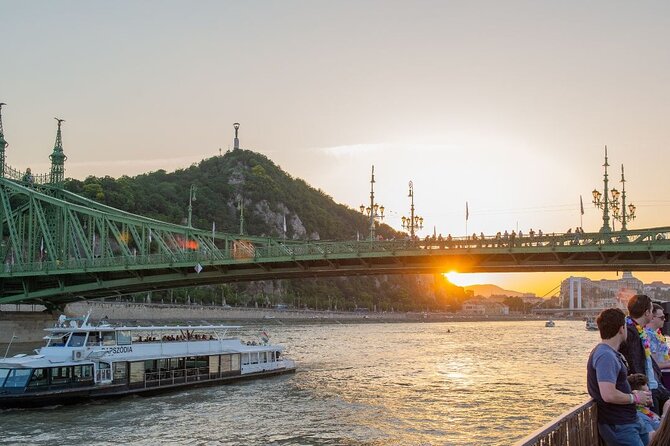 Budapest Sip and Sail Danube Cruise with Unlimited Prosecco - Price and Value: Is $30.25 a Good Deal?