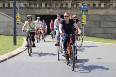 Budapest: Sunset guided bicycle ride - Pace, comfort, and who should go (and who shouldn’t)