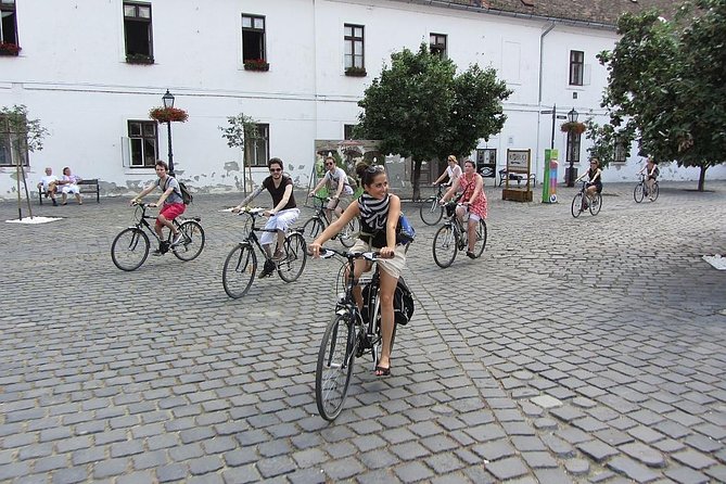 Budapest to Szentendre bike & boat tour - The best riding stretch: Romai Bank and the Danube views