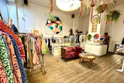 Budapest Urban Art - Private Street Art Tour with a Drink in a Ruin Bar - Designer, Vintage, and Pop-Up Shops on the Route
