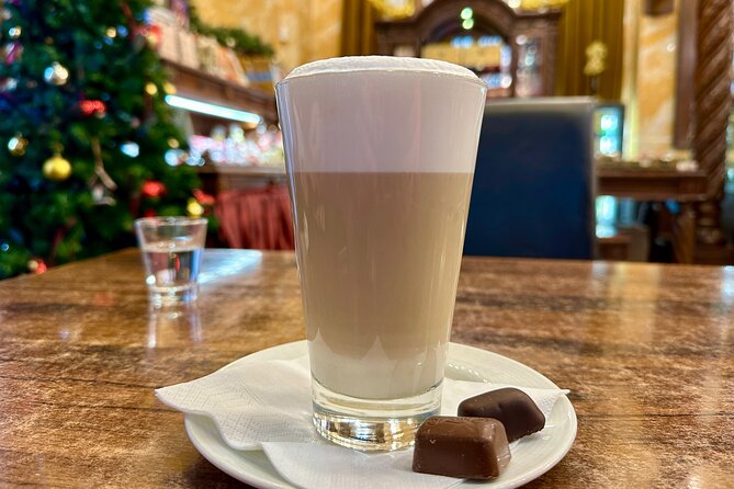 Budapest Urban Treats - Cake and Coffee House Tour - Strudel stop: the rustic flavor you’ll remember