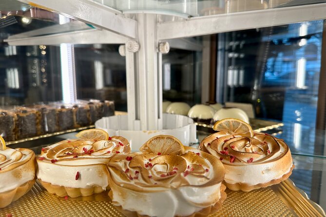 Budapest Urban Treats - Cake and Coffee House Tour - Chimney cake and the black soup: two flavors, one conversation