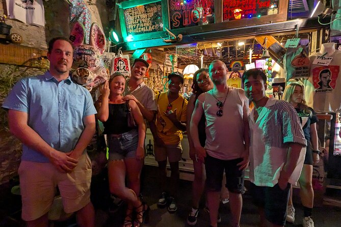 Budapest Vibe: Ruin Bars, Street Art and Culture Tour - Lángos on Wesselényi utca: the street-food finish