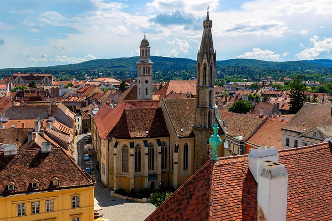 Budapest-Vienna One-Way Sightseeing Transfer - Price and What You’re Actually Buying at $324.41