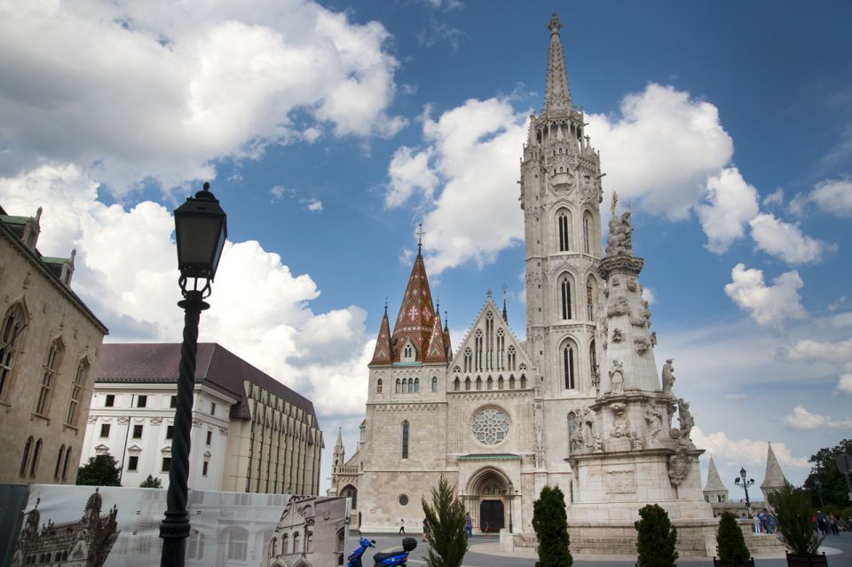 Budapest Walking Tour with a Professional Local Guide - Price and Value: What $41 Buys You in Budapest