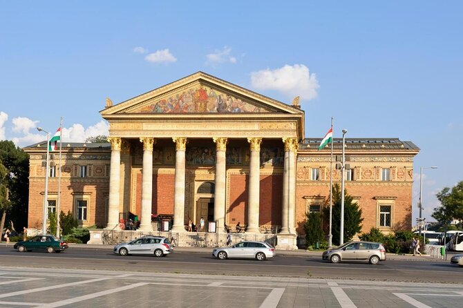 Budapest Walking Tour with Your Private Guide: 20+ Highlights - Key highlights to look forward to