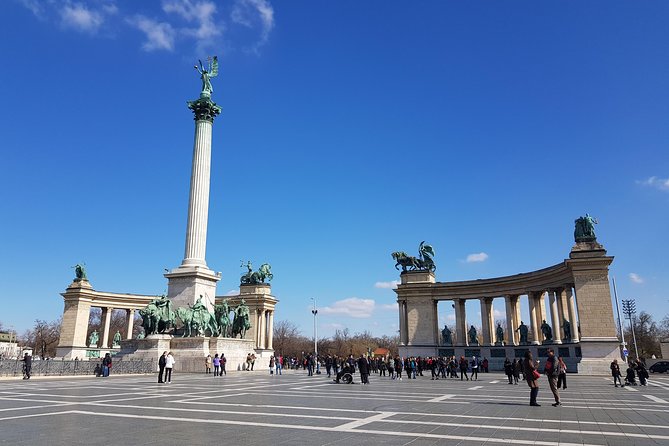 Budapest Walking Tour with Your Private Guide: 20+ Highlights - Meeting the day: starting at Elizabeth Square, ending near Matthias Church