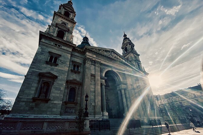 Capital Budapest - Half Day Private Tour (4hr) - A 4-hour loop that connects Danube views, Castle lanes, and Pest landmarks