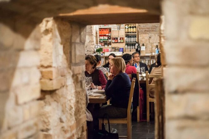 Chef’s Table – Wine Cellar Dinner Party in Budapest - Talks During Dinner: Learning Without the Lecture Vibe