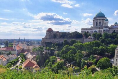 Danube Bend Tour by van - Visegrád hilltop fortress: the blue-Danube moment and why this view matters