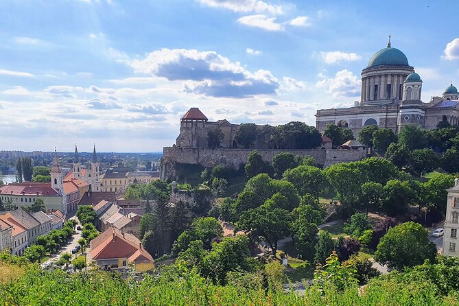 Danube Bend Tour by van - Visegrád hilltop fortress: the blue-Danube moment and why this view matters