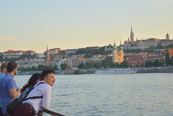 Daytime and Sunset Cruise on the Danube with Drink Options - Sound, warmth, and comfort: where this trip can make or break