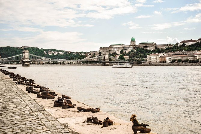 Exclusive Budapest City Tour by Luxury Car - Half Day - Comfort details you’ll feel right away