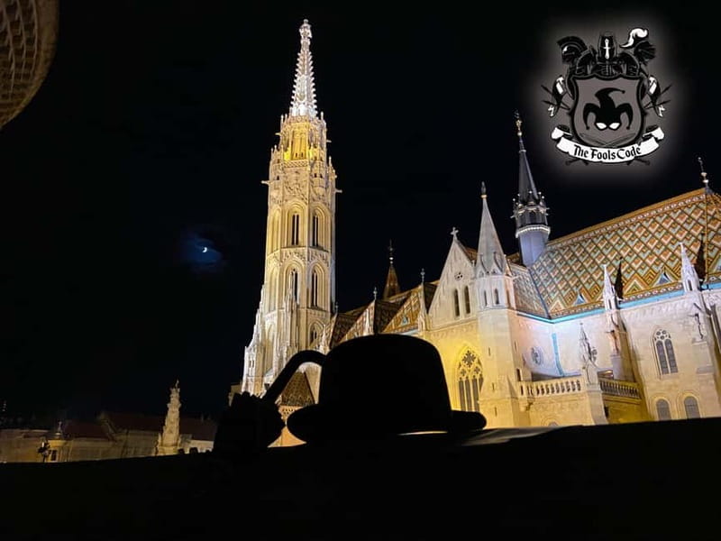FoolsCode: EscapeRoom/Sightseeing tour with Actor Tourguide - Dinner Before the Adventure: Timing Your Evening
