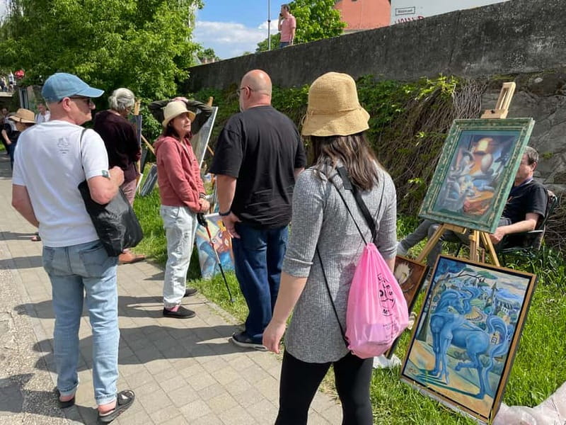 From Budapest: Szentendre Day Trip with Street Food - Who This Day Trip Suits Best (and Who Should Choose Something Else)