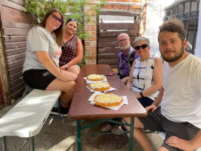 From Budapest: Szentendre Day Trip with Street Food - Meeting at Batthyány tér 6 and Getting to Szentendre by Train