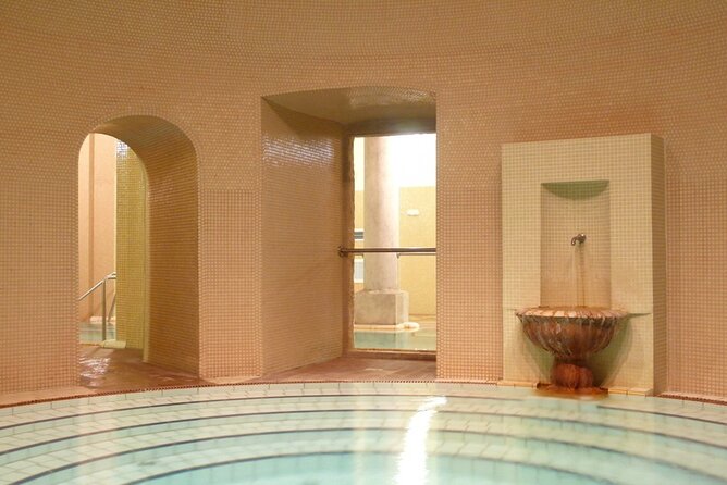 Full-Day Admission to Budapest Lukacs Thermal Bath - Locker Rooms and Signs: How to Avoid the Towel-Tangle