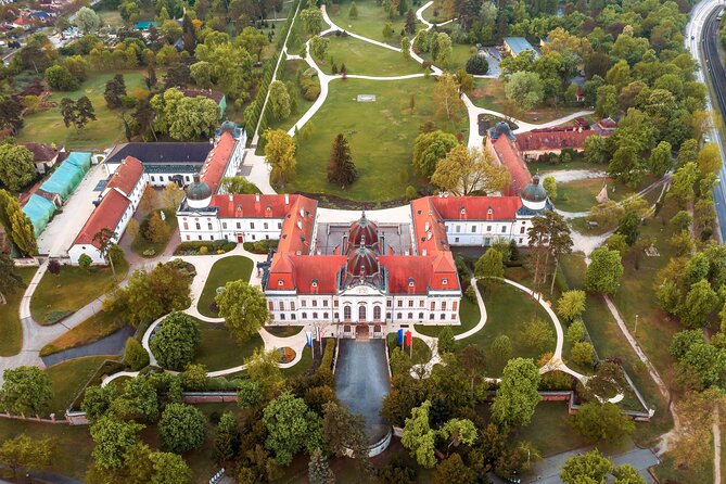 Godollo Sisi Castle and Szentendre Full-Day Private Tour from Budapest - The drive to Szentendre: a short ride that changes the mood