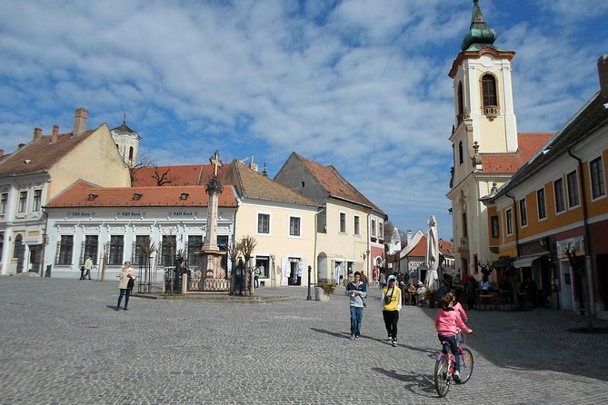 Godollo Sisi Castle and Szentendre Full-Day Private Tour from Budapest - Lunch in Szentendre: a planned meal that prevents the usual day-trip scramble