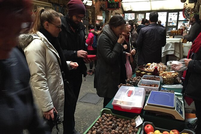 Gourmet Market Walk at the Great Market Hall of Budapest - Group Size and the Pace Inside the Hall
