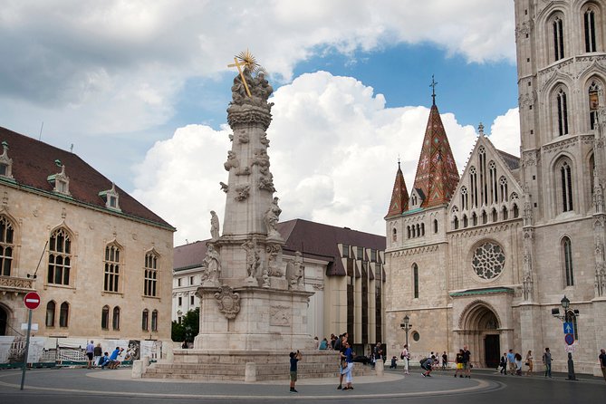Guided Tour in Budapest Castle District - Pace, audio, and group size: the small stuff that matters