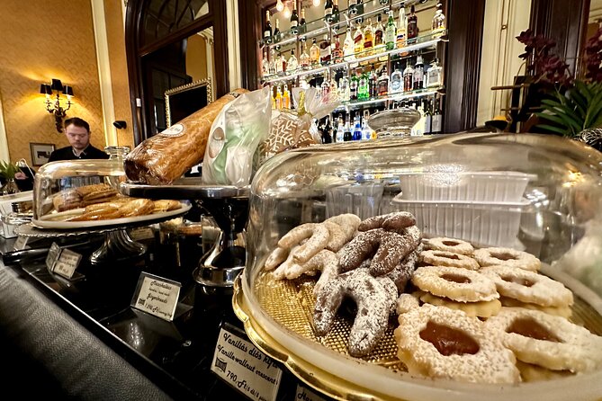 Guilty pleasures - A Budapest Dessert & Coffee House Tour - Hidden retro confectionaries: the kind of stop you can’t plan alone