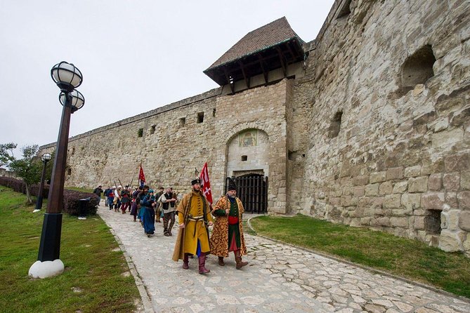 HOLLÓKŐ UNESCO World Heritage site + Eger Castle Private guided tour - Price and value for a private UNESCO + castle day