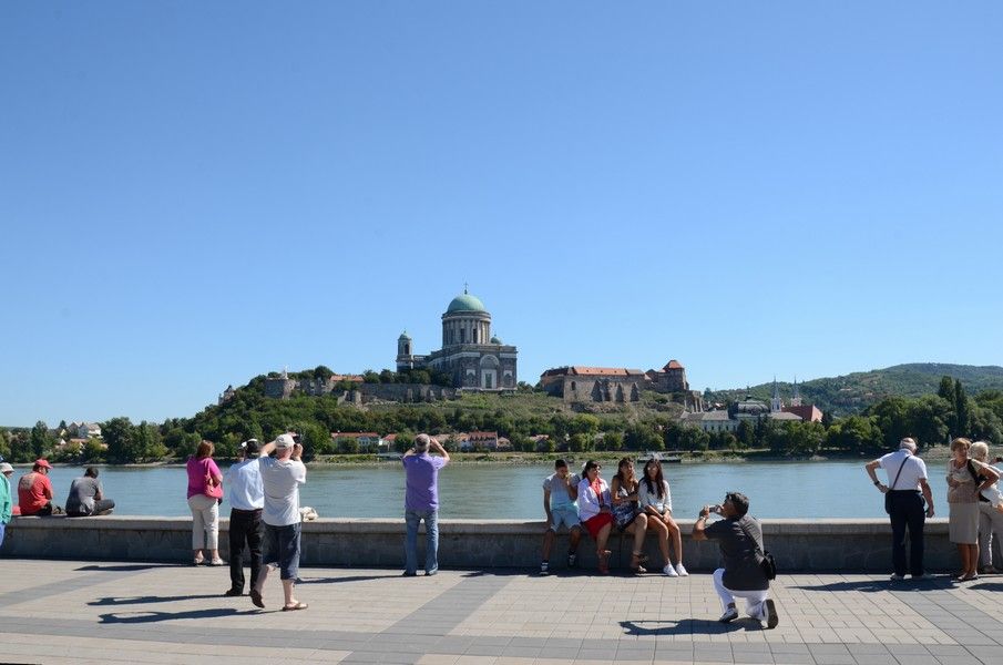 Hungary: Full-Day Private Danube Bend Tour - Why the Danube Bend is one of the best day trips from Budapest