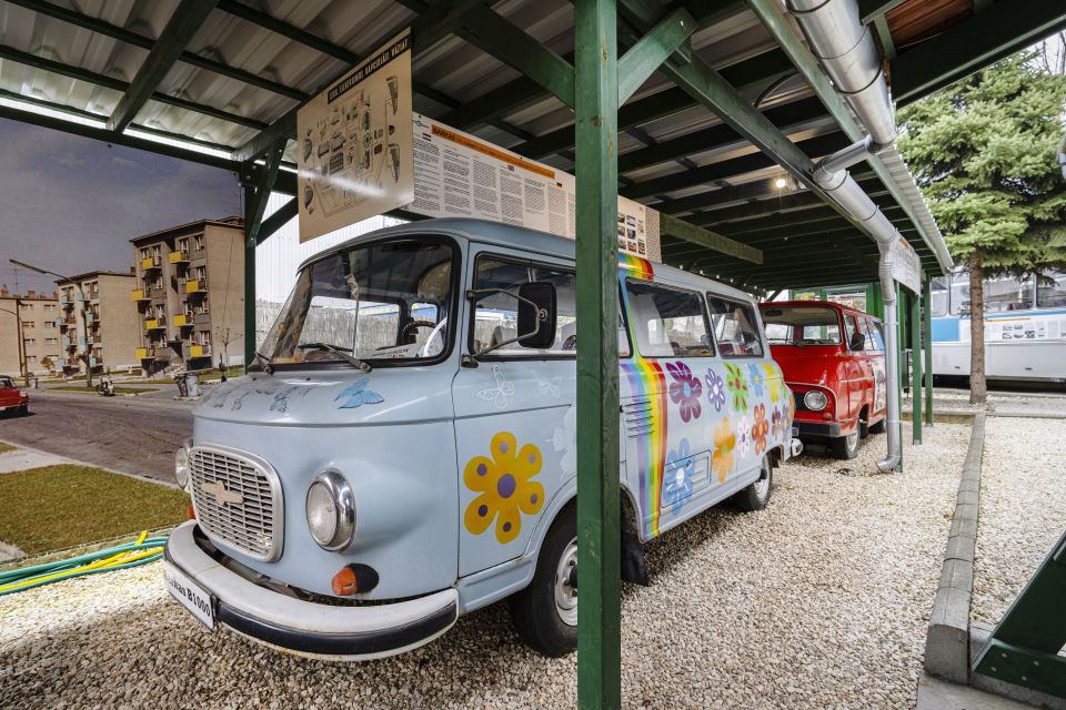 Hungary: Szentendre Retro Design Center Entry Ticket - Timing, Guided Tour Timing, and Getting There Without Stress