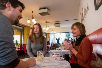 Hungary today: a no-taboo conversation - The no-taboo format: intro first, then your questions