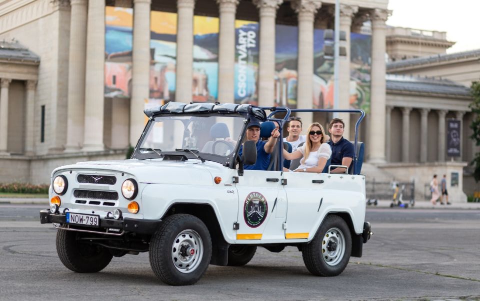 Iconic Budapest tour with Classic Russian Jeep and G-Wagon - Why a Russian Jeep or G-Wagon beats the usual Budapest bus day