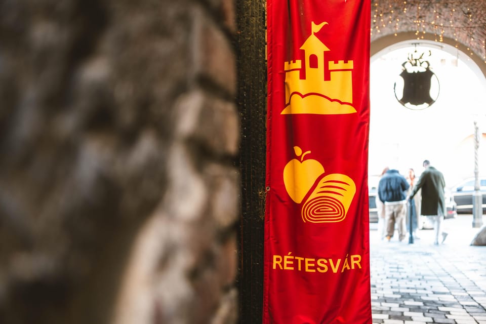 Iconic Budapest tour with Classic Russian Jeep and G-Wagon - Parliament, Chain Bridge, Opera, and Andrássy Avenue: Pest’s grand streets from the street