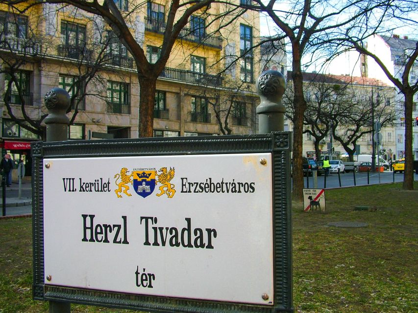 Jewish Heritage / Full tour - How the guide changes the experience (Edith)