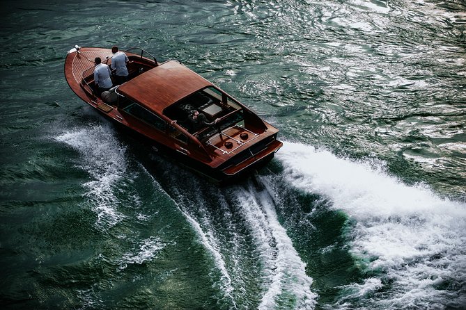 Luxurious, private day cruise with a waterlimousine to Szentendre - Comfort on board: leather inside, mahogany outside, and two ways to watch