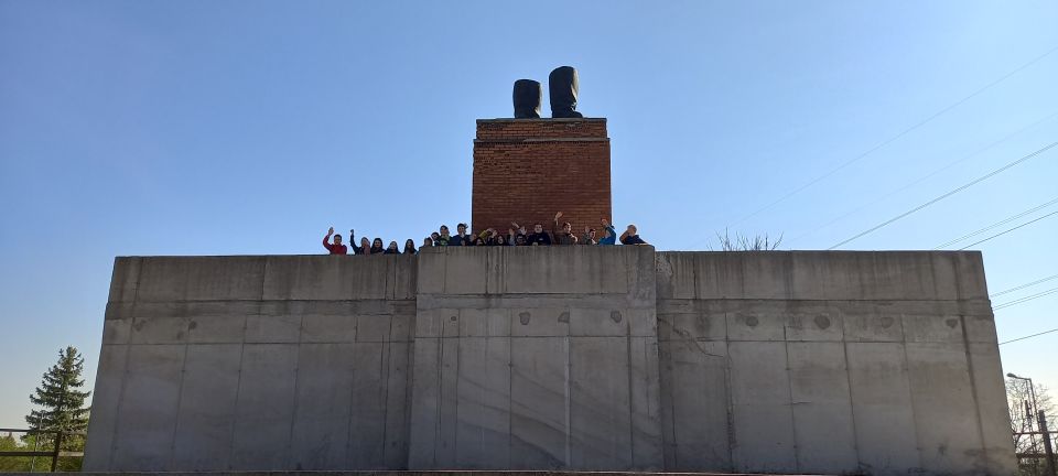 Memento Park: Official Guided Tour with Entry Ticket - Getting started at Memento Park without feeling lost