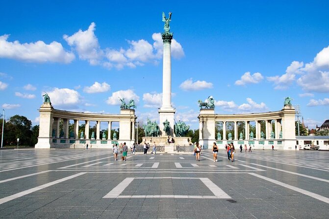 Original Budapest Alternative Street Art & Jewish Tour - Key highlights you’ll actually feel on the walk