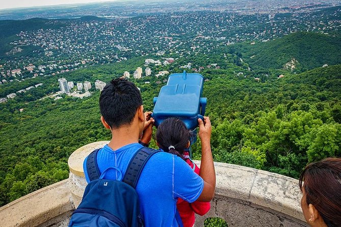 Panoramic hike around Budapest - The forest paths: where the hike turns into a local experience