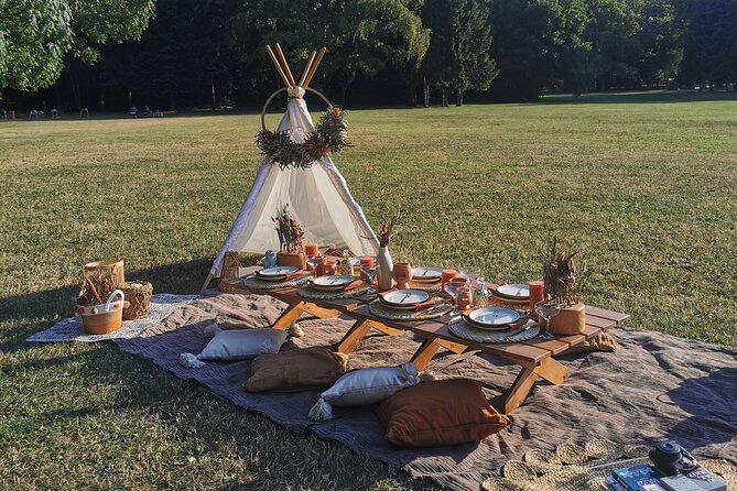 Picnics experience in Hungary - Budapest Picnic Basics: What This Actually Feels Like
