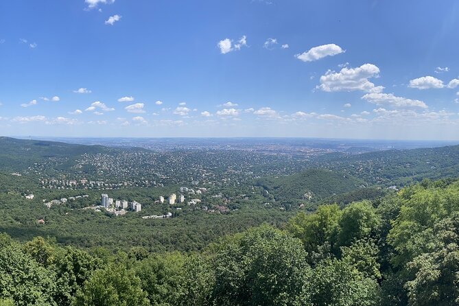 Private Budapest Adventure E-bike Tour to Buda Hills - Getting started at Zed Bikes and finding your rhythm