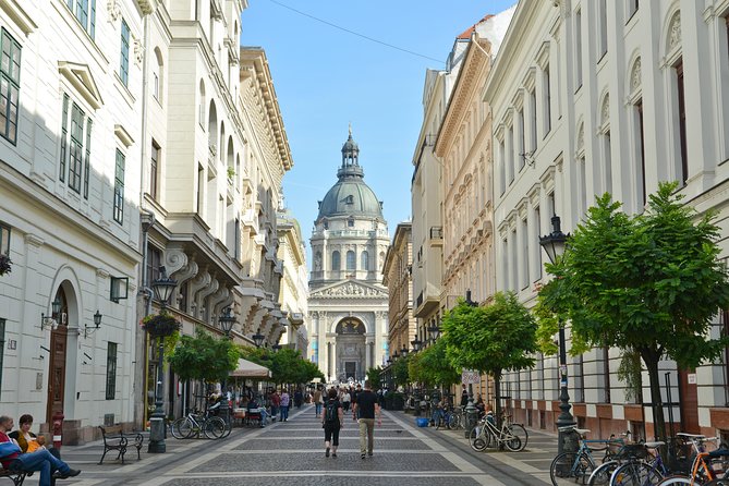 Private Budapest All In One Walking Tour with Strudel Stop - Key highlights you’ll notice right away
