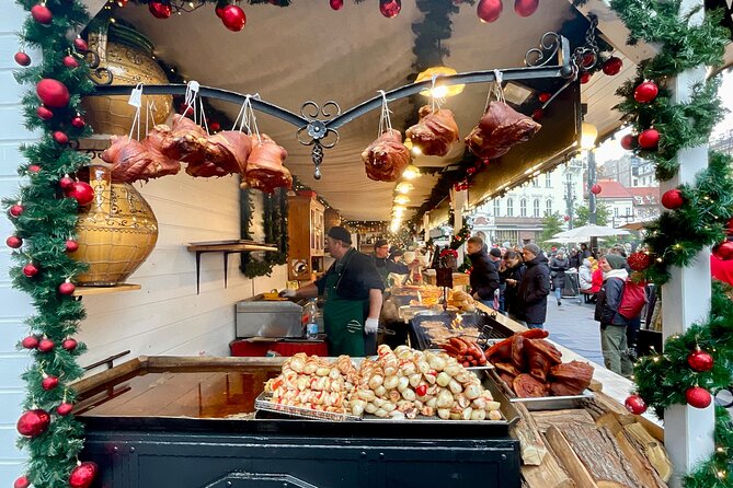 Private Budapest Christmas Market Tour with Chimney Cake & Mulled Wine - Who should book this Christmas market walk (and who might skip)