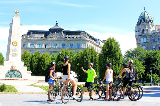 Private Budapest E-Bike Tour - The route that links Budapest’s biggest landmarks (without tiring you out)